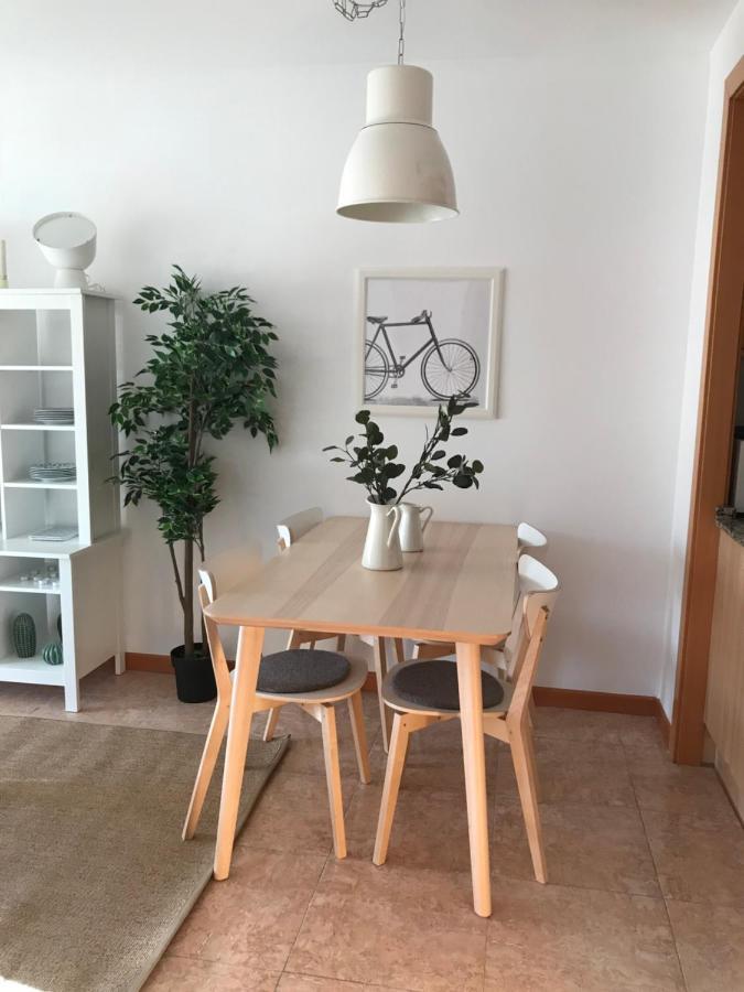 Apartamento Recien Reformado Con Vistas Al Rio Balaguer Bagian luar foto